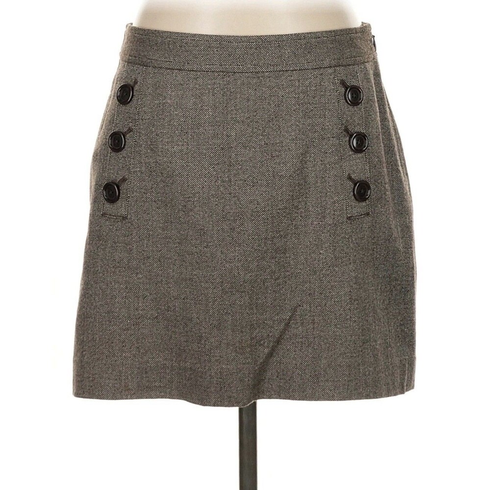 BANANA REPUBLIC Women’s Tan Brown Wool Blend Skirt Size 8 Button Accent
